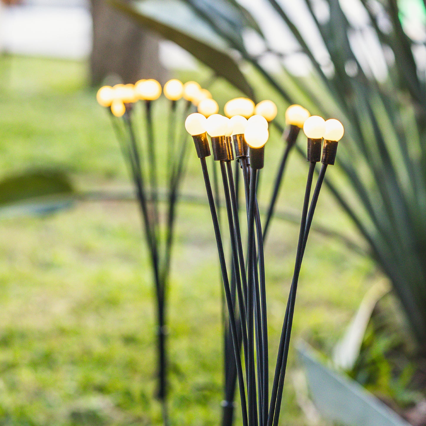 Lot de 4 torches solaires à boules lumineuses LYRA LED blanc chaud H73cm