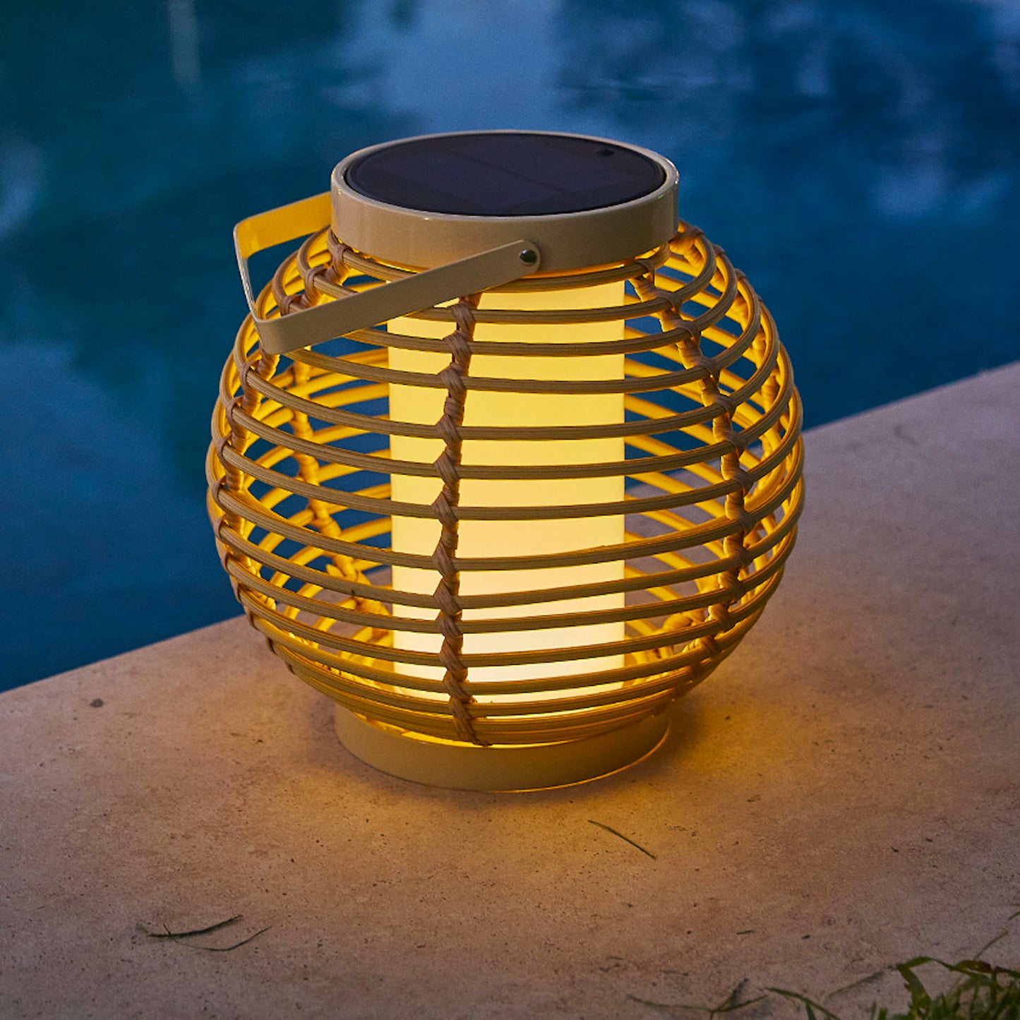 Lanterne solaire LED blanc BEEHIVE avec panneau solaire H26cm