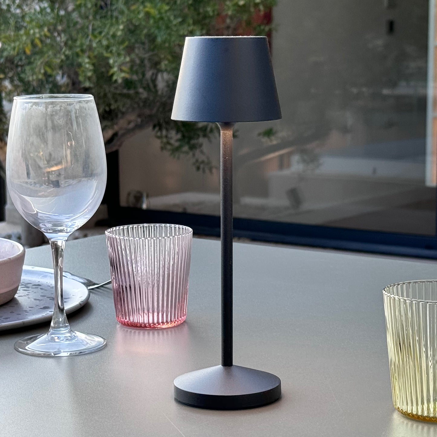 Lampe de table sans fil LED blanc chaud dimmable EMILY ROCK H25cm, Gris Anthracite