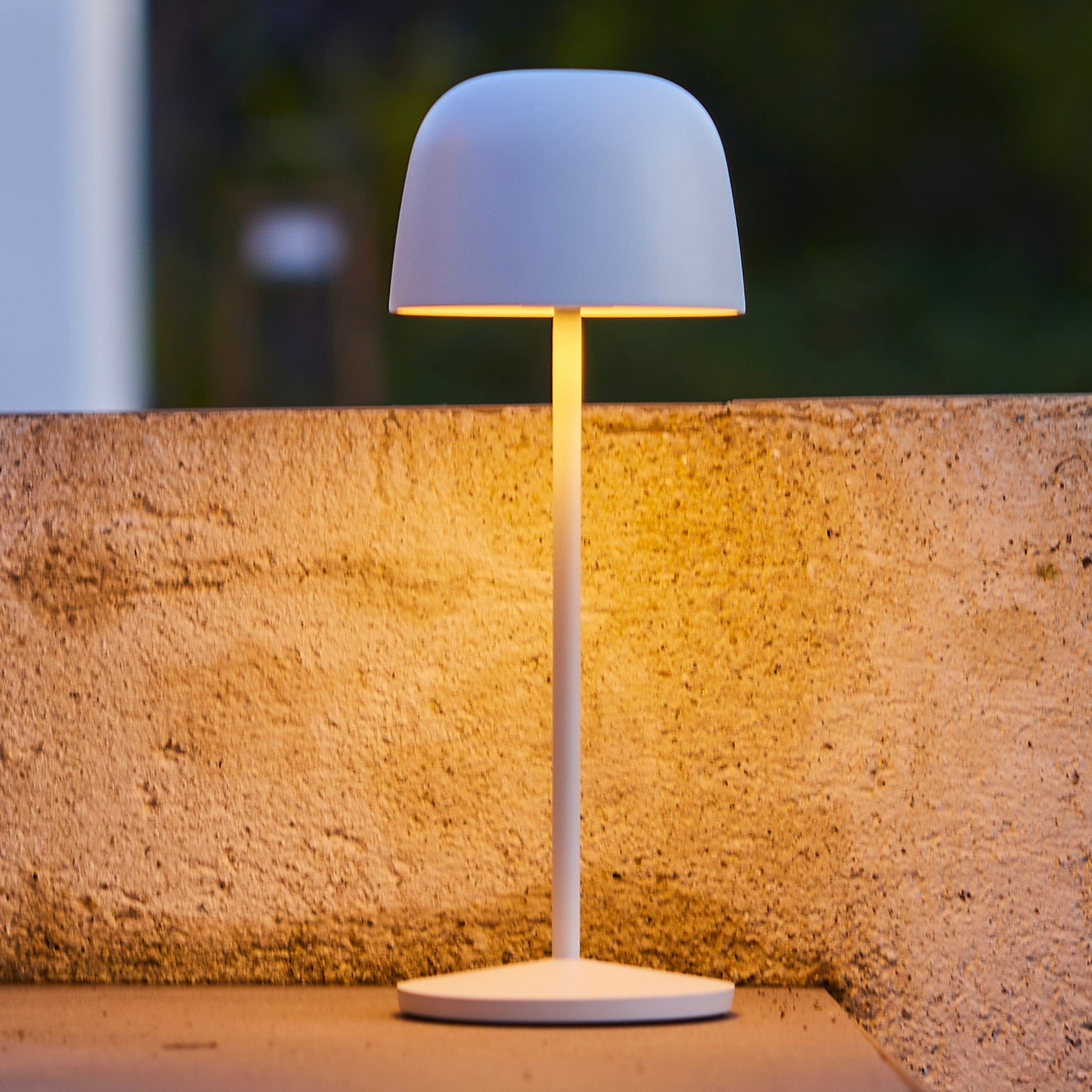 Lampe de table touch sans fil en aluminium blanc LED SOPHIA WHITE blanc dimmable H28cm