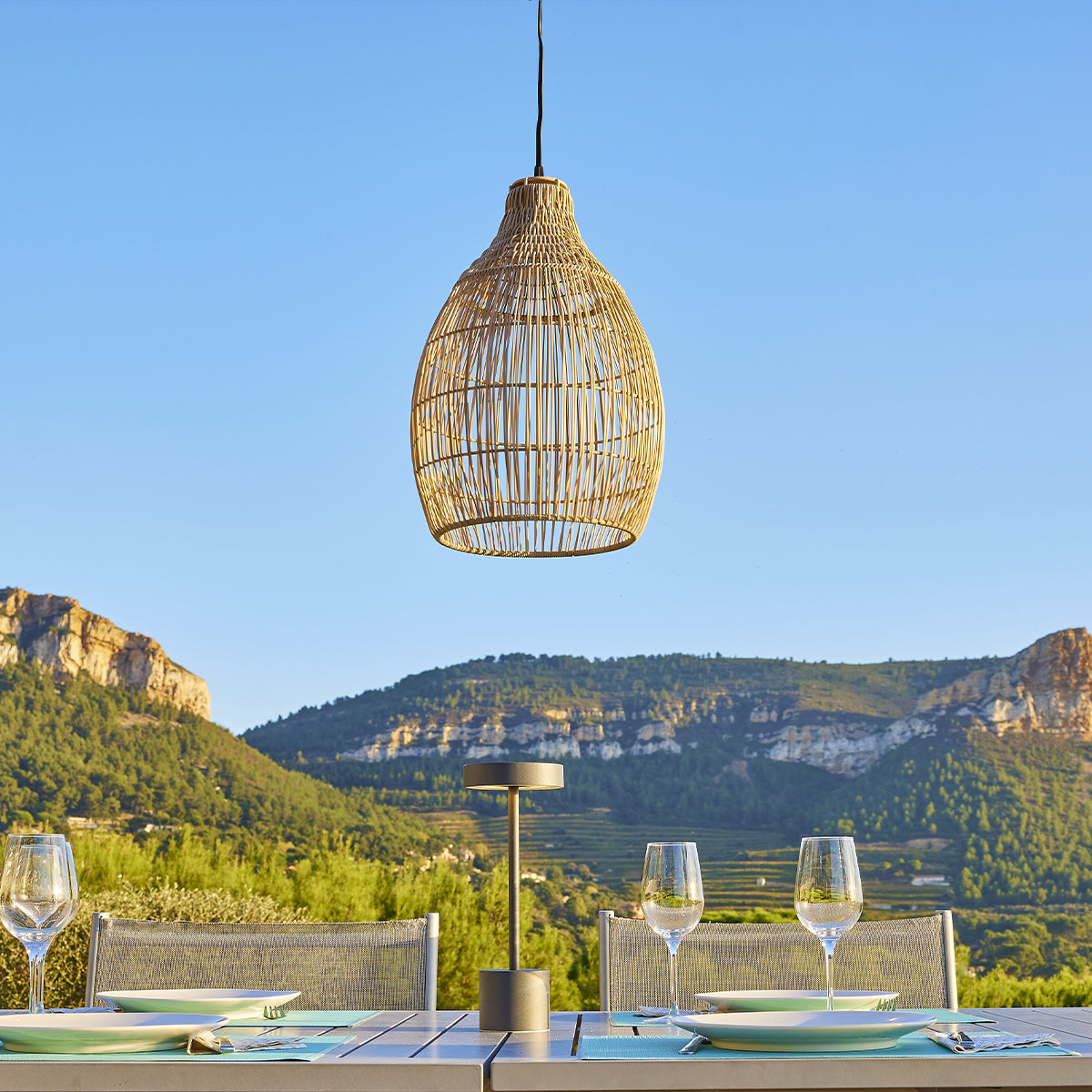 Suspension solaire bohème naturel style vannerie tressée LED blanc chaud HOLIDAY H42cm