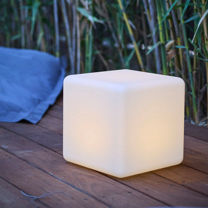 Cube solaire lumineux tabouret table basse LED blanc/multicolore CASY H30cm