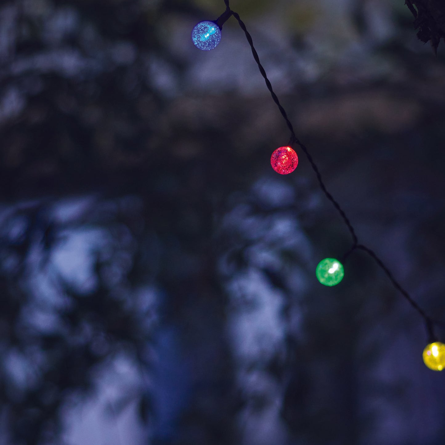 Lot de 2 guirlandes lumineuses solaires 20 globes scintillants LED multicolore FESTY COLOR 5.80m