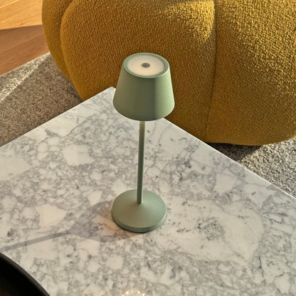 Lampe de table sans fil LED blanc chaud dimmable EMILY H25cm, Vert olive