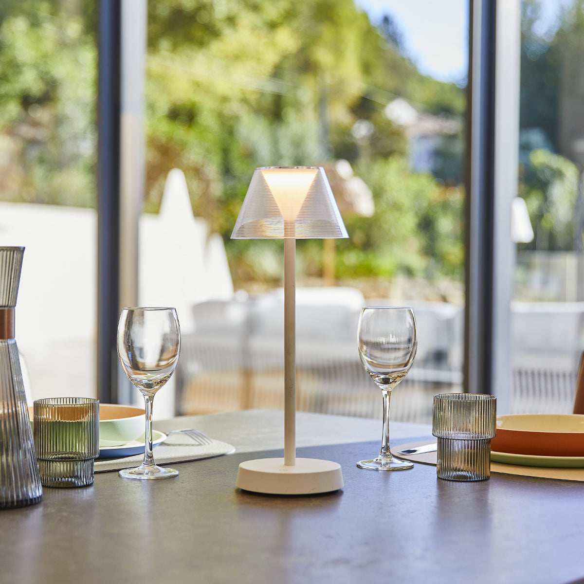 Lampe de table sans fil LED blanc chaud BEVERLY WHITE H34cm