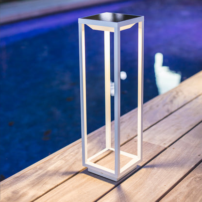 Lanterne sans fil solaire rechargeable en aluminium blanche à poser ou à fixer au mur  LED blanc chaud dimmable BIG HYDRA H52,5cm