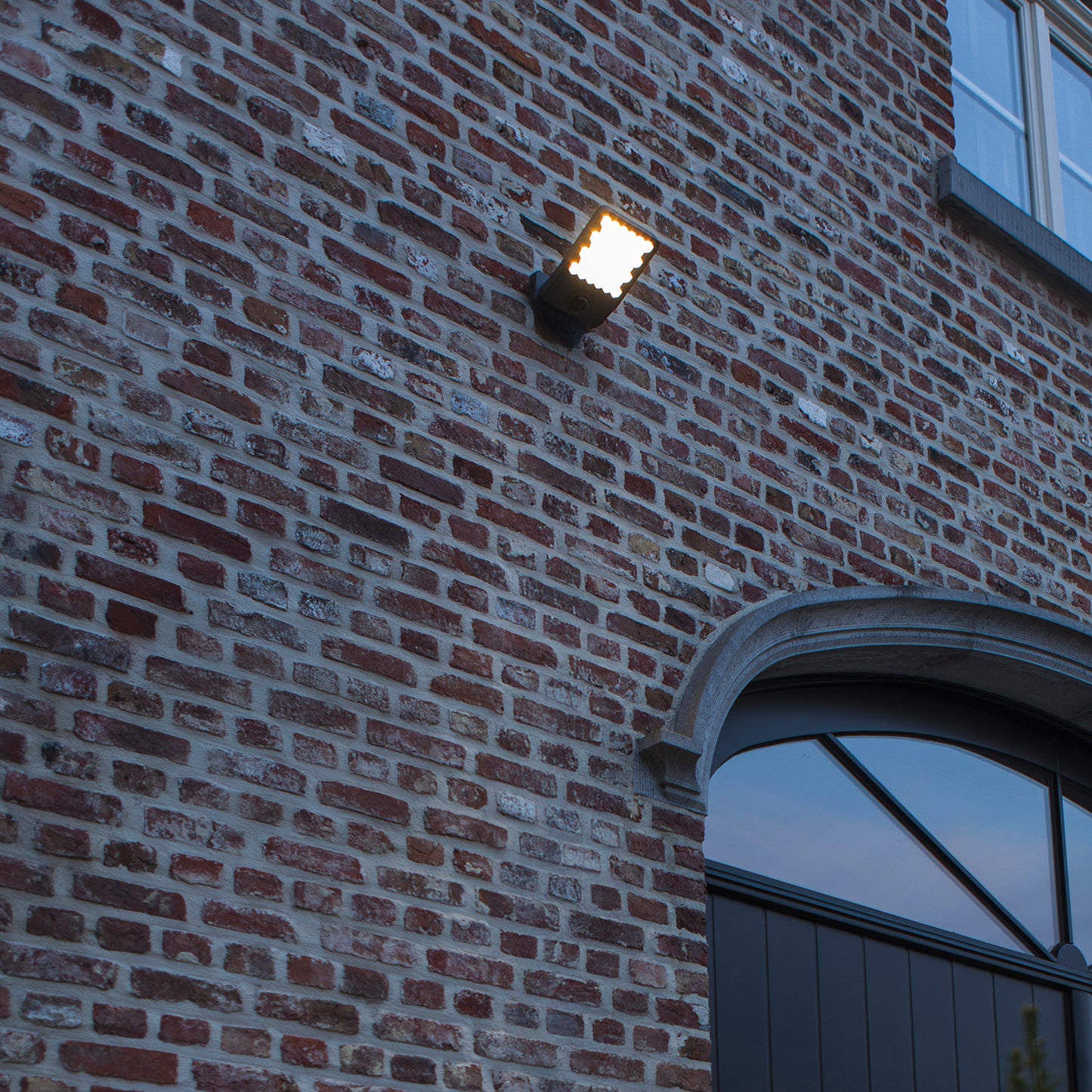 Applique murale secteur ATLANTIS GREY SENSOR LED H12,4cm