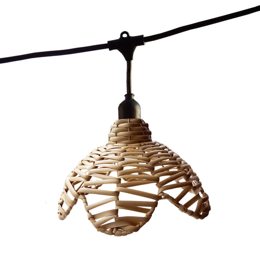 Guirlande lumineuse raccordable d'extérieur avec abat-jour en polyrotin style bohème 7 ampoules à filament douille E27 LED blanc chaud FLOWER LIGHT 6m