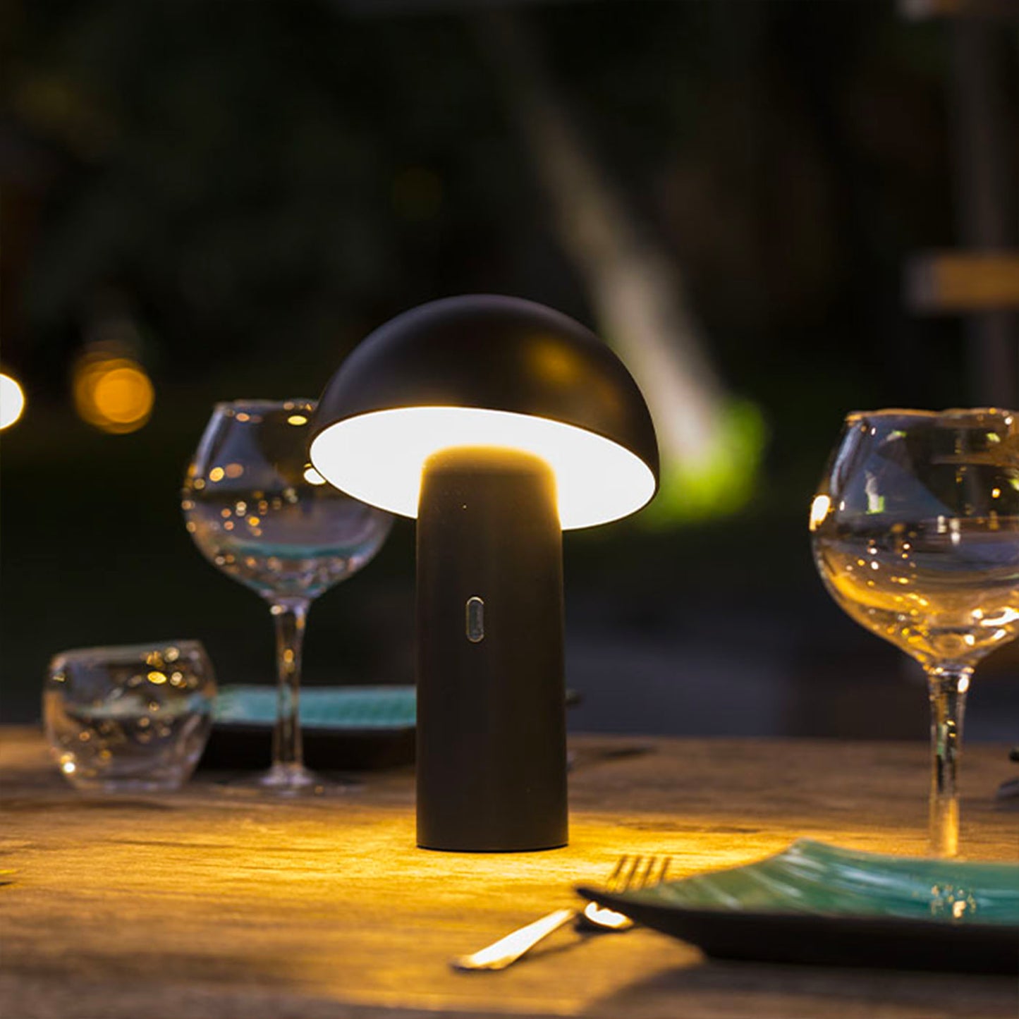 Lampe de table sans fil tête orientable LED blanc chaud TOD BLACK H28cm