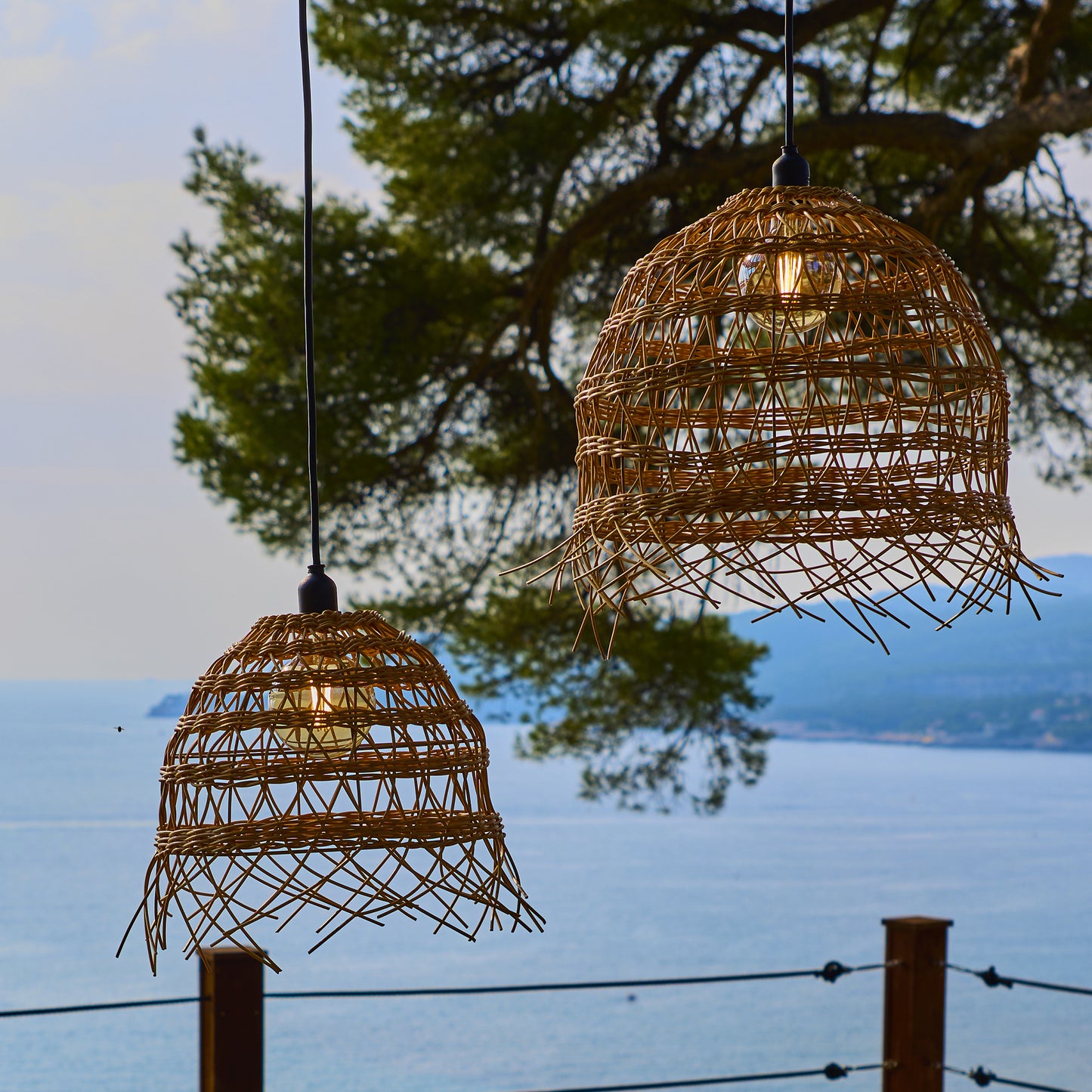 Lot de 2 abat jour en polyrotin style bohème 2x HAWAII LONG H35 et H45cm