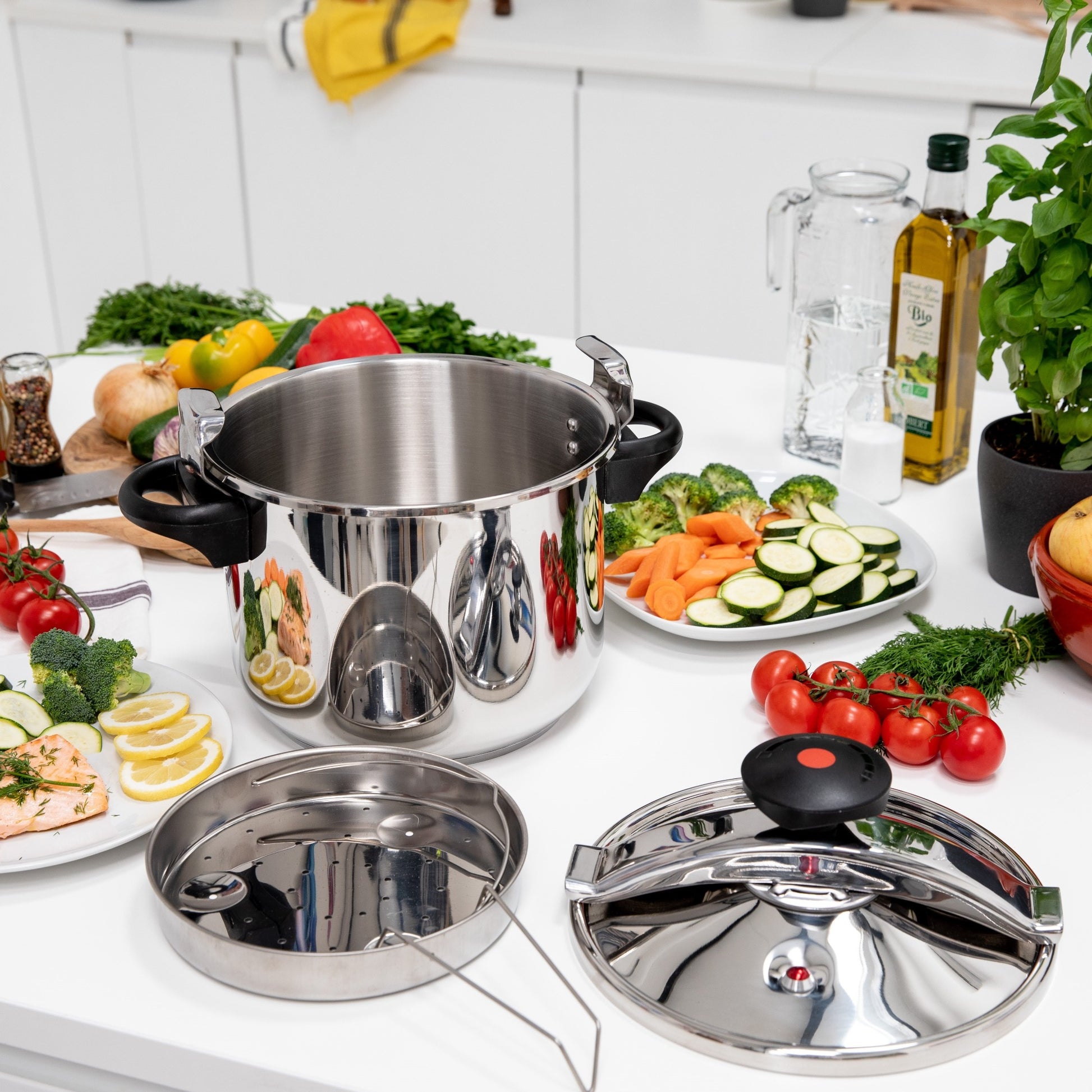 Autocuiseur cocotte minute à étrier Ø24cm 8L CLASSIQUE en acier Inox avec panier cuisson - REDDECO.com